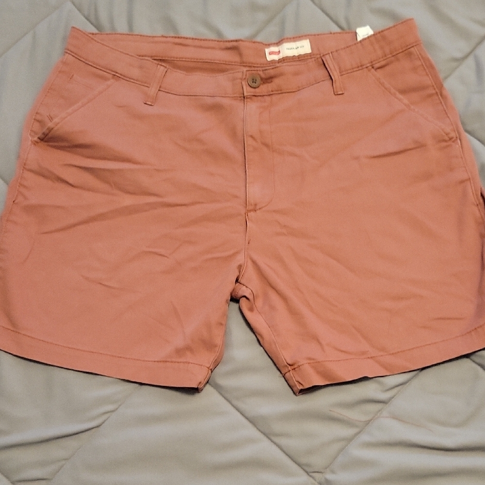 Wrangler Regular Fit Salmon Shorts